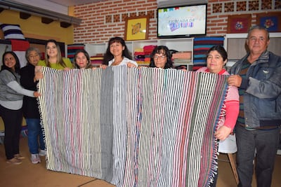 Lanzamiento del audio visual del rescate histórico cultural de la frazada de trapo en Carapeguá.