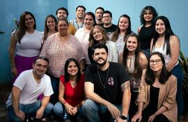 El equipo profesional de la agencia Roger sigue sumando años al servicio de sus clientes.