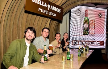 Cervepar hizo la presentación de Stella Artois Pure Gold.