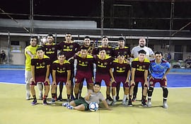 Simón Bolívar se prepara para el debut, este viernes.