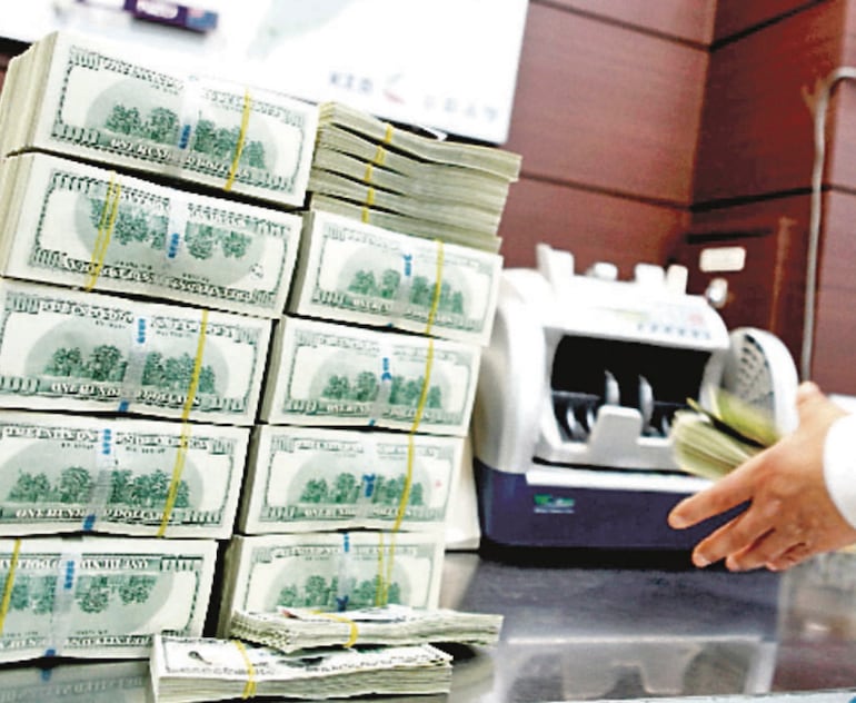 Bonos del Tesoro en mercado local alcanzan unos US$ 1.200 millones