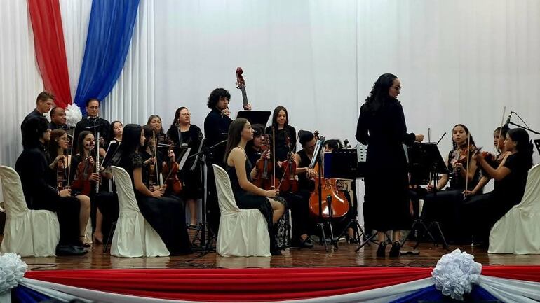 Concierto de la Orquesta de Cámara de la Sociedad Filarmónica de Pedro Juan Caballero.
