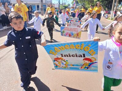 Más de 2.400 niños participaron del desfile por el Día Mundial de la Infancia en Pedro Juan Caballero.