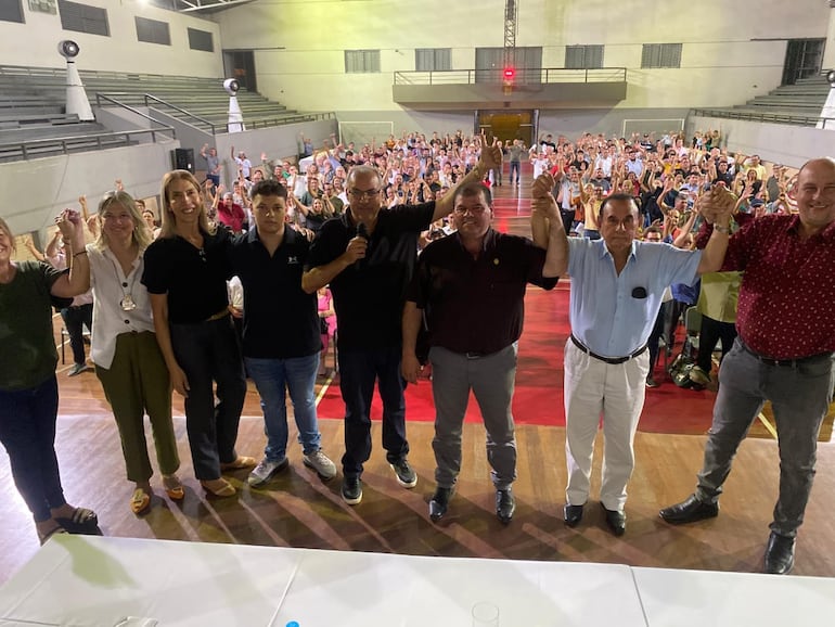 Ultimo festejo de aniversario del UNACE en 2025. Fuente: @mysoilan /Twitter