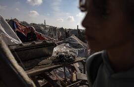 Destrucción en Khan Younis después de un bombardeo israelí, 13 de noviembre de 2024. EFE/EPA/HAITHAM IMAD
