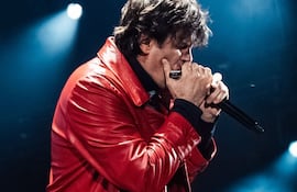 Ciro Martínez encabeza la banda Ciro y Los Persas.