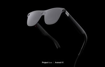 USA2688. MOUNTAIN VIEW (ESTADOS UNIDOS), 20/05/2025.- Fotograma divulgado por la compañía Xreal donde se muestran unas gafas de su Projecto Aura que llevarán la tecnología de Android XR de Google. Google presentó este martes su última versión de gafas inteligentes, Android XR, un modelo que incorpora su inteligencia artificial Gemini y que es capaz de traducir en vivo, aunque la demostración de esa función dio fallos durante la conferencia para desarrolladores Google I/O. EFE/ Xreal / SOLO USO EDITORIAL/ NO VENTAS /SOLO DISPONIBLE PARA ILUSTRAR LA NOTICIA QUE ACOMPAÑA (CRÉDITO OBLIGATORIO)