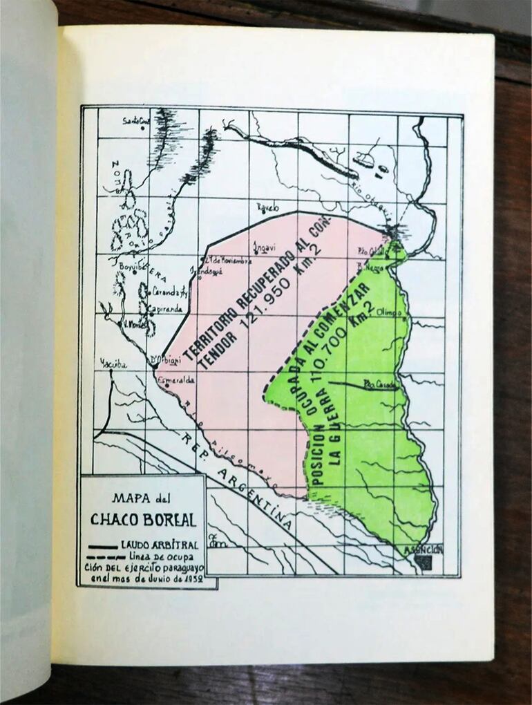 "Ni bien se abren las páginas de este libro, ofrece un mapa raramente publicitado..."