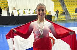 Annabella Portaluppi Cocco, atleta paraguaya de 16 años.