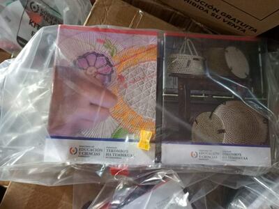 Kit escolar para el presente año lectivo. No alcanza para el inicio de clase.