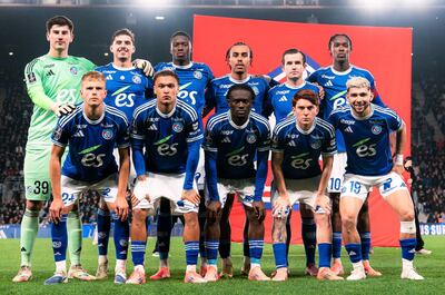 Formación del Racing de Estrasburgo, con el delantero paraguayo Julio César Enciso Espínola (abajo, primero de la derecha).