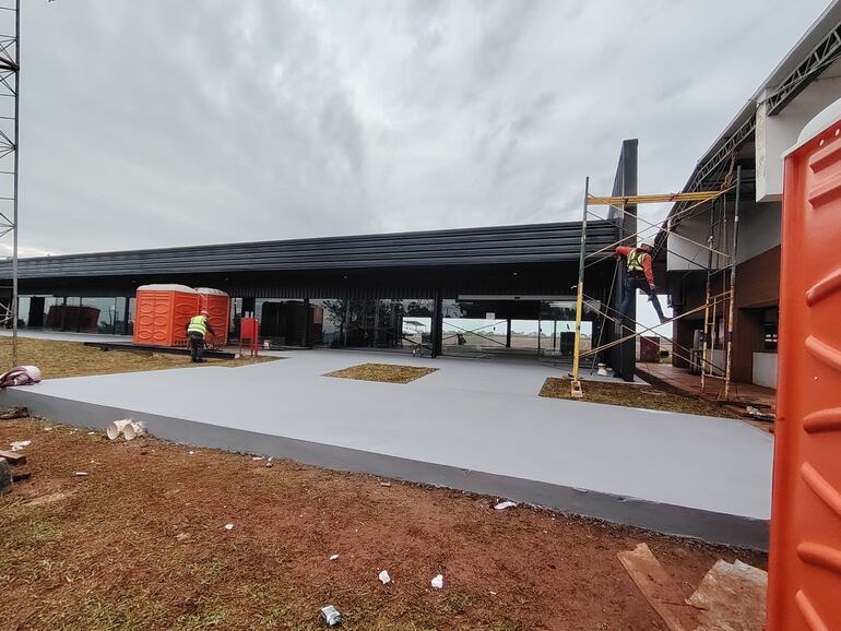 Dinac habilita Aeropuerto de Encarnación para que sea internacional las 24 horas