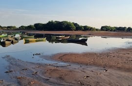 Situación actual del río Tebicuary en la zona de Villa Florida.