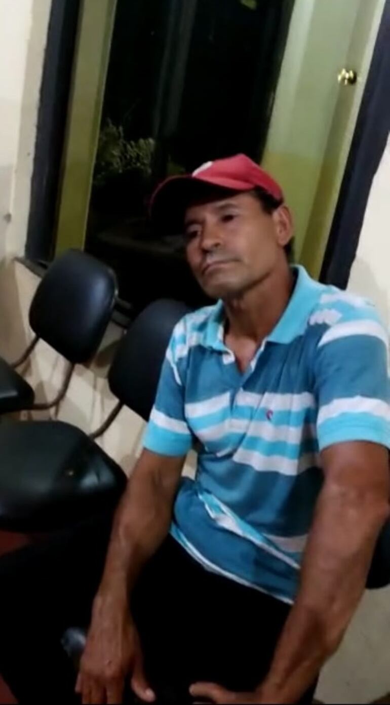 El  hombre quedó detenido en la Comisaría de Carapeguá a disposición del Ministerio Público.