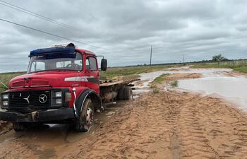 En estas condiciones se encuentra el camino Yabebyry - Laureles.