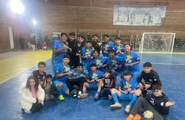 La C15 de Simón Bolívar que arrancó el cuadrangular final de la categoría goleando 6-1 a Villeta FC.