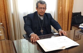 Monseñor Pedro Collar, obispo de Ciudad del Este.