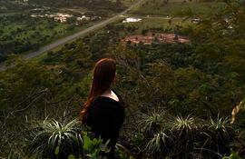 Muchos visitantes aprovechan para contemplar el amanecer y tomar fotografías en el lugar