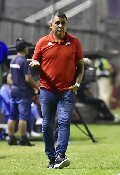 Pedro Alcides Sarabia Achucarro retorna a Nacional como entrenador en lugar de Víctor Bernay.