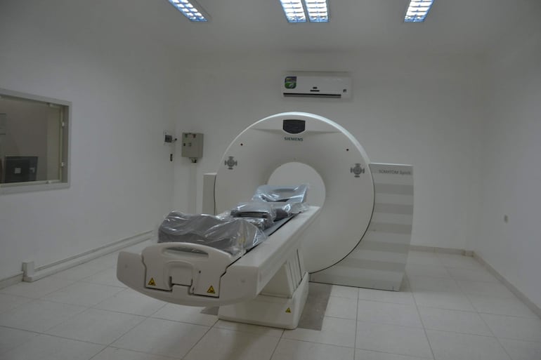 El tomógrafo del Hospital Regional de Paraguarí se encuentra fuera de servicio desde hace 22 días.