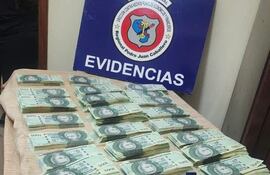 El total incautado fue de G. 179.421.000, según los intervinientes.