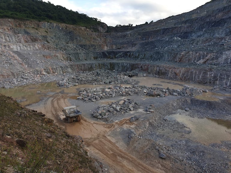 24-09-2021Seccion: InternetTema: Industria Nacional del Cemento INC en la ciudad de Vallemi Concepción Cantera