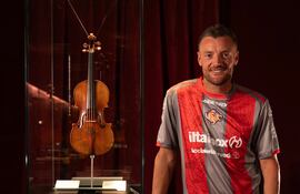 Jamie Richard Vardy (38 años), durante su presentación en el Cremonese de Italia.