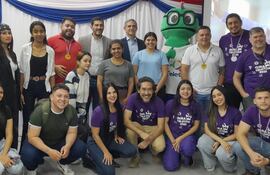 Directivos de Teletón visitaron Villa Oliva y Pilar para difundir la campaña solidaria que se desarrollará los días 7 y 8 de noviembre.