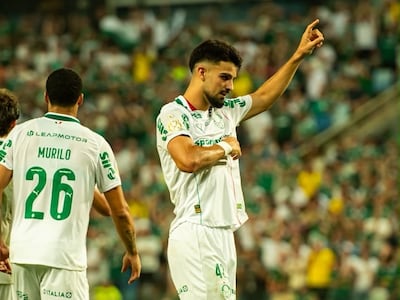 El argentino José López, futbolista de Palmeiras, celebra un gol en el partido frente a Fortaleza en la revancha de los octavos de final de la Copa de Brasil 2026 en el estadio Castelão, en Fortaleza, Brasil.