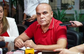 El presidente de la Cámara de Senadores, Basilio "Bachi" Núñez (ANR, HC).