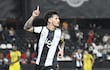 Matías Espinoza, futbolista de Libertad, celebra un gol en el partido frente a Recoleta FC por la fecha 2 del torneo Clausura 2026 de la Primera División de Paraguay en el estadio La Huerta, en Asunción, Paraguay.