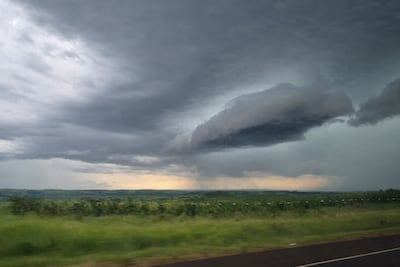 Nubes de lluvia, pronóstico, tormenta, lluvias, cielo nublado.