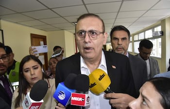 Senador colorado Erico Galeano.