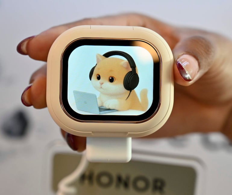 Esta es una novedad de HONOR: un dispositivo que almacena música de manera independiente al teléfono.