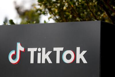El acuerdo alcanzado entre el gobierno estadounidense y chino permite que la compañía Oracle supervisará el motor de recomendaciones de Tiktok, garantizando que los datos de los 170 millones de usuarios estadounidenses permanezcan fuera del alcance de China. EFE/EPA/CAROLINE BREHMAN
