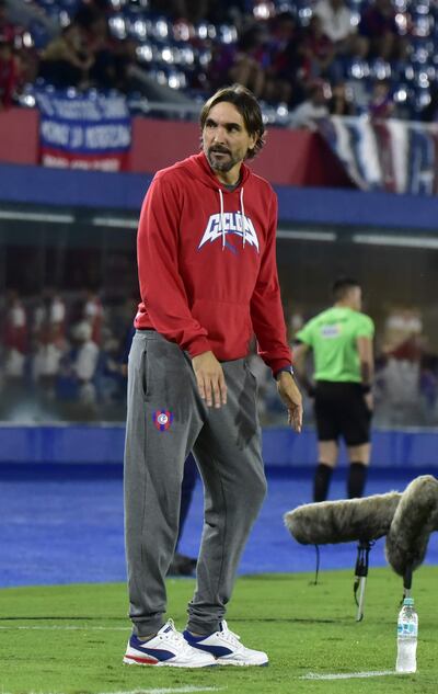 Diego Hernán Martínez (46 años), director técnico de Cerro Porteño.