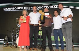 “Desafío Paraguay” reconoció a varios productores.