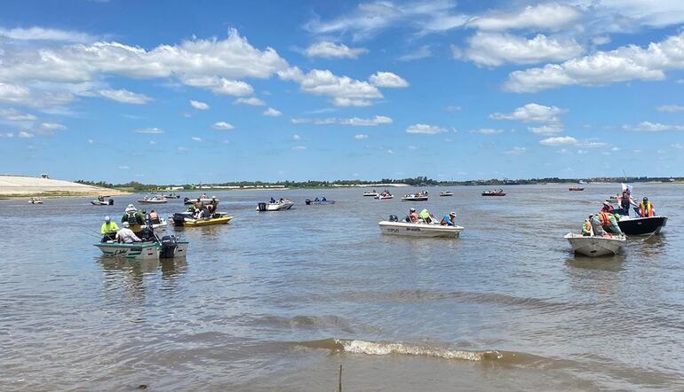 Los amantes de la pesca optan por Ñeembucú a la hora de buscar las mejores presas.