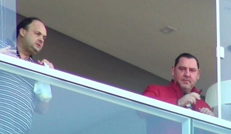 Fernando Román Fernández vacacionando en Brasil con el senador cartista Javier Zacarías Irún.