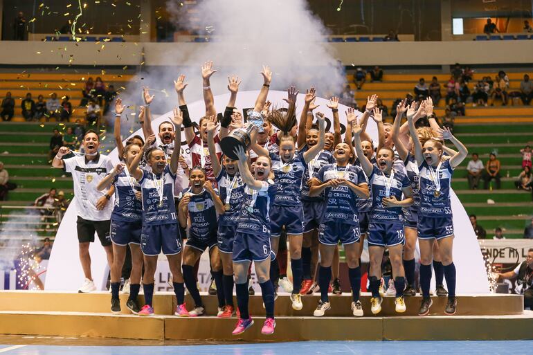 Stein Cascavel de Brasil se consagró bicampeón de la Commebol Libertadores Femenina de Futsal FIFA, al golear a Racing Club de Argentina.