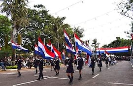 Unos 4.000 alumnos participarán del desfile cívico, estudiantil y militar para rendir homenaje al distrito en su aniversario de fundación, a la Patria y a las madres.