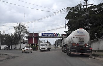 Petropar mantiene seis áreas asignadas para la exploración de hidrocarburos en el Chaco paraguayo.