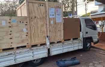 Llegada del mamógrafo al Hospital Regional de Pedro Juan Caballero.