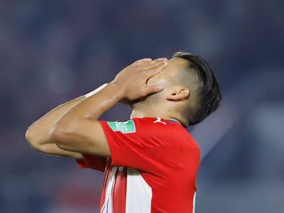 Óscar Romero lamenta una chance desperdiciada en el segundo tiempo contra Chile por Eliminatorias Sudamericanas.