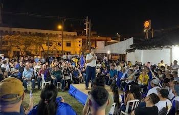 Acto Político de Soledad Núñez con Ricardo Estigarribia y Humberto Blasco.