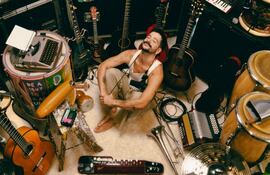 El cantante Camilo habla de "cuatro", su nuevo álbum que ya está en las plataformas digitales.