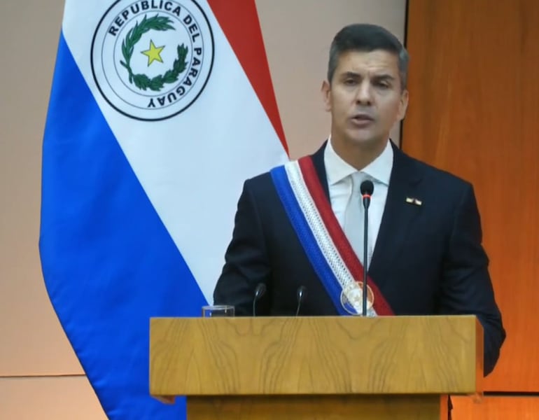 Peña: De un “país de maravillas” al “Paraguay vive el mejor momento económico de la historia”