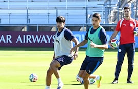 Alex Arce se perfila como el delantero que acompañará a Tonny Sanabria en la ofensiva.
