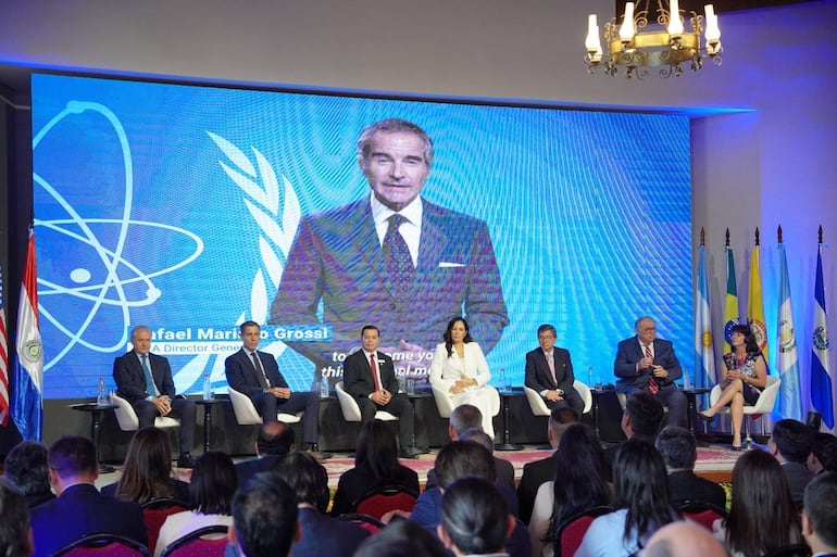 Energía nuclear en Paraguay: ANDE firma convenio para que evalúen sus reactores modulares