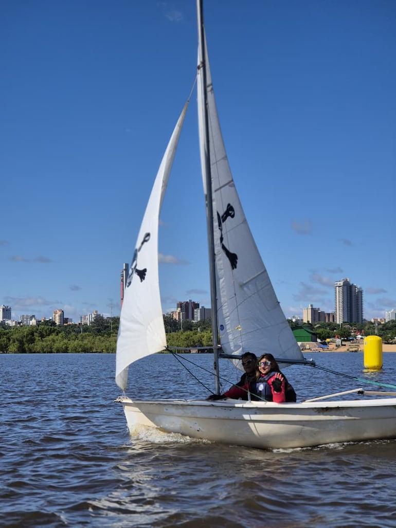 Vela: Exitosa tercera fecha del Ranking en la Bahía de Asunción.